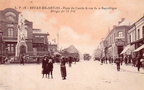 Bruay-en-Artois [Carte postale] La place du Cercle 01