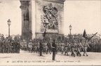 Paris [Carte postale] 1919 Les fêtes de la Victoire 14 Juillet les Polonais