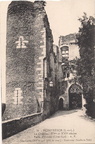Montrésor [Carte postale] Porte d'entrée
