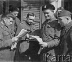 1945-1946 Lys-lez-Lannoy [Photo] Soldats de la 2ème Division à pied polonaise 48